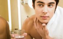告別小白臉 遠離護膚誤區(qū)當型男