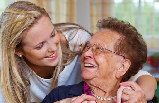 老人冬季小心發生骨折