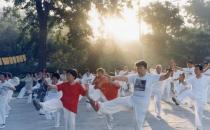 老人晨練如何防止意外發生