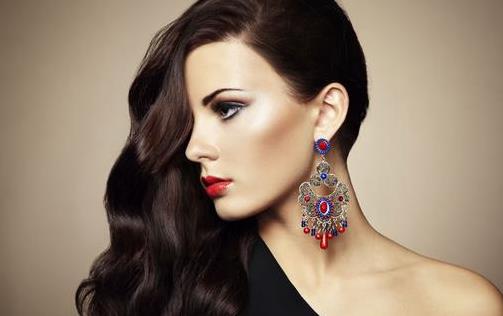 古代女子的護(hù)發(fā)秘方