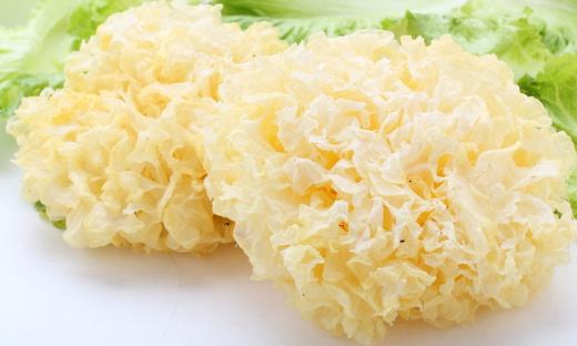 銀耳營養(yǎng)價值高 銀耳怎么吃最好?