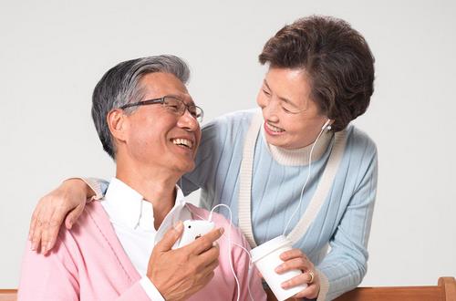 老人飯后養生四大法