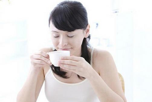 女人養(yǎng)生秘訣:每天堅(jiān)持八個(gè)一