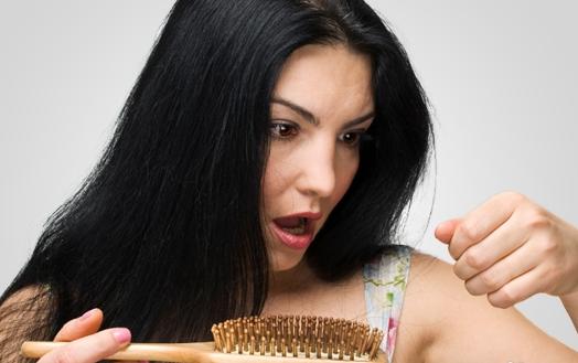 警惕 女人從“脫發”開始衰老