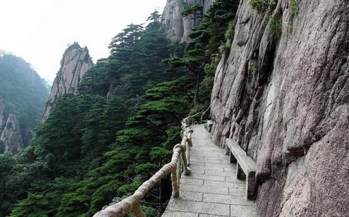 哪里的山景最美麗?黃山歸來不看岳