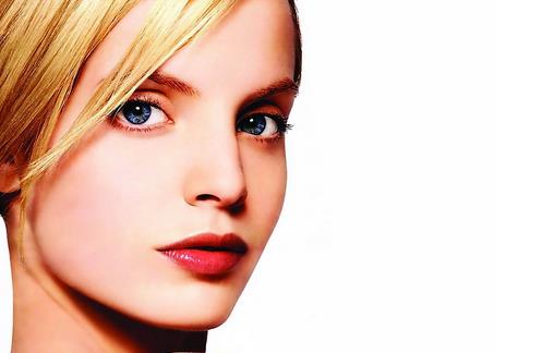 隔離霜不用卸?隔離霜使用不當很傷皮膚