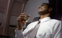 男士喝酒前看看四個小貼士