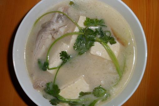 女性豐胸吃什么好?3款女性豐胸食譜推薦