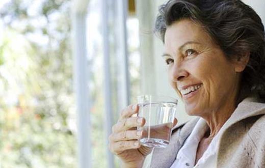 老人安全過夏的五個(gè)注意事項(xiàng)