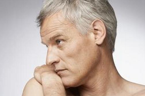 男人怎么正確預防白發