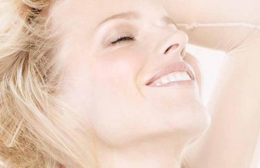 如何監控隨時花掉的妝容