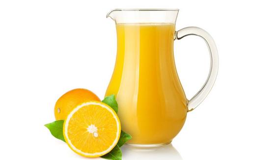 寶寶六個月以后才能喝果汁