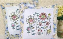 如何選擇十字繡抱枕？十字繡抱枕怎么洗？