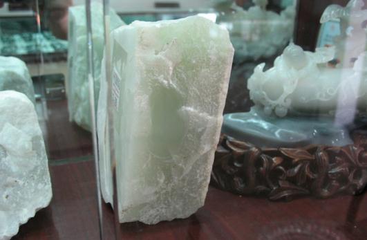 昆侖玉與和田玉的區(qū)別
