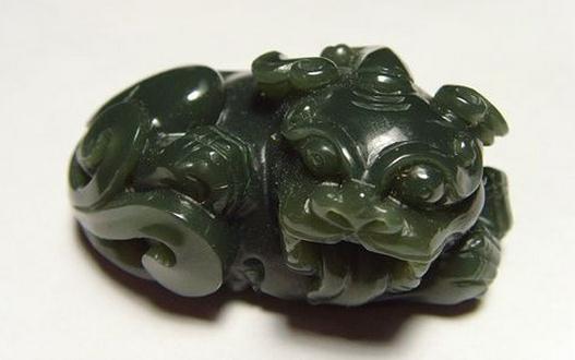 如何對青玉進行真偽辨別?