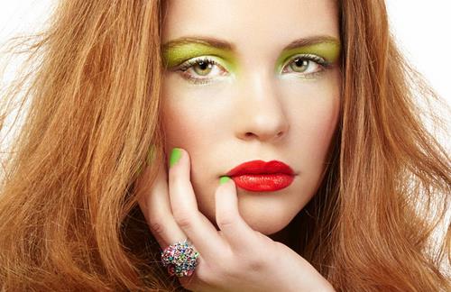 對抗脫妝煩惱還須分膚質進行