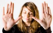 如何撥開職場邊緣化的陰霾？