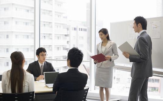 被加薪的十大妙招:絕對服從領導