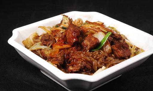 如何做白菜燉粉條？