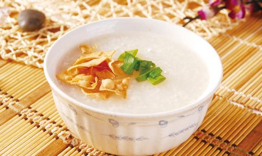 喝粥有技巧 你該如何喝粥呢？