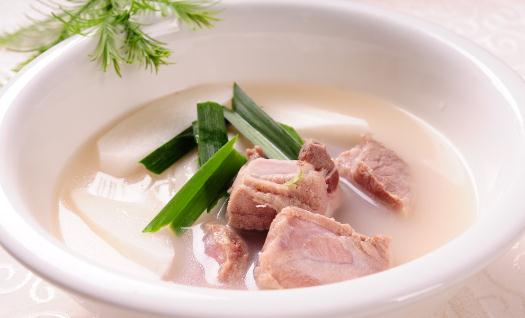 煲排骨湯不放鹽補(bǔ)鈣效果更好哦!