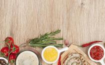 調味品少用塑料或不銹鋼器皿