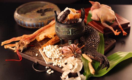 喝湯水養(yǎng)生要選對(duì)時(shí)間