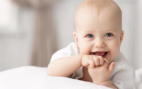 盤點寶寶春季護(hù)理誤區(qū)