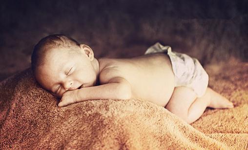 寶寶流鼻血怎么辦?