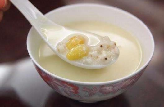 幾款糖水讓你擁有紅潤(rùn)臉色