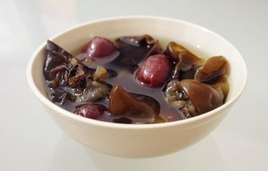 中醫豐胸湯飲幫你增罩杯！