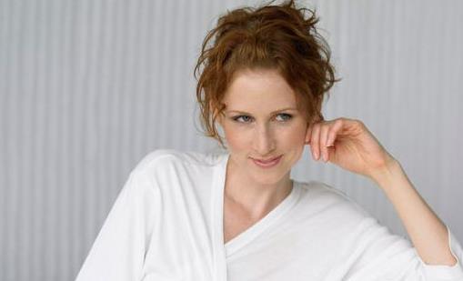 女人更年期要預(yù)防牙病