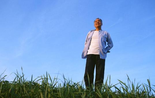 老年人冬季補腎多吃黑色食物