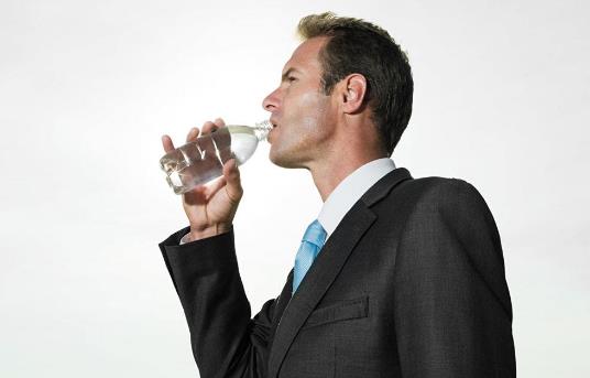 三招幫你判斷他是不是情場高手