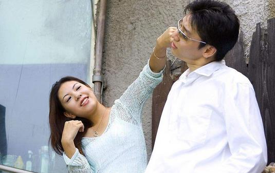 不同年代的人都是怎么示愛的？