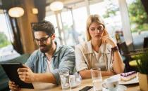 女人：別愛得太滿 別投入太快