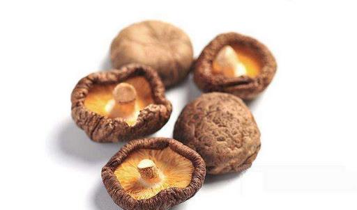 如何正確泡發(fā)干香菇？