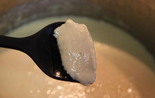 教你用鹽鹵自制無糖運動飲料