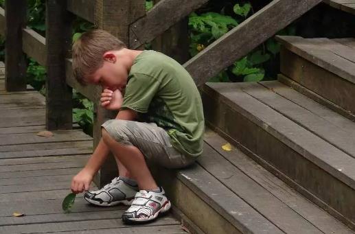 寶寶抽動癥的表現有哪些