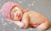 寶寶頭發少怎么辦 寶寶頭發少的原因