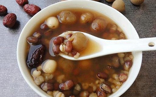 9大癥狀提示卵巢早衰 保護卵巢的5大食療方法