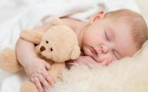 8種錯誤睡眠影響寶寶發育