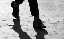 從走路姿勢發現身體疾病