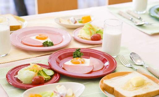 不吃早餐竟讓男人脾氣變壞!