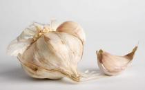 這些人吃大蒜會危及健康！