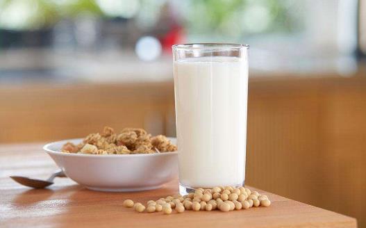 豆漿沒煮沸會食物中毒？