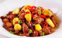 經典家常菜板栗燒雞的做法