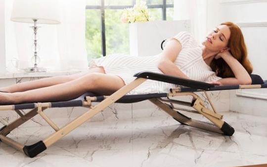 懷孕初期應(yīng)該如何補充葉酸