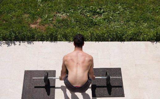 股骨頭壞死患者應(yīng)該怎么吃