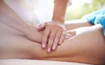 穴位按摩還能滋養雙唇？